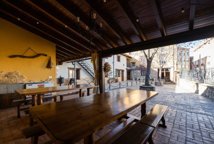 casa-aguelo-porche-vista-jardin